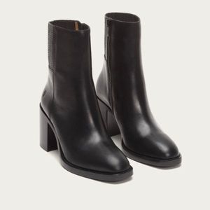 Frye Pia Chelsea Boot